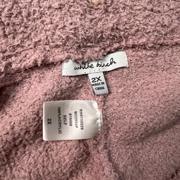 2X Cozy Pink two piece set- cami top & sweat pants- White Birch - Picture 5 of 8